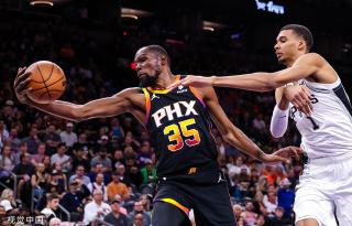 梅加在刚刚 梅加在刚刚