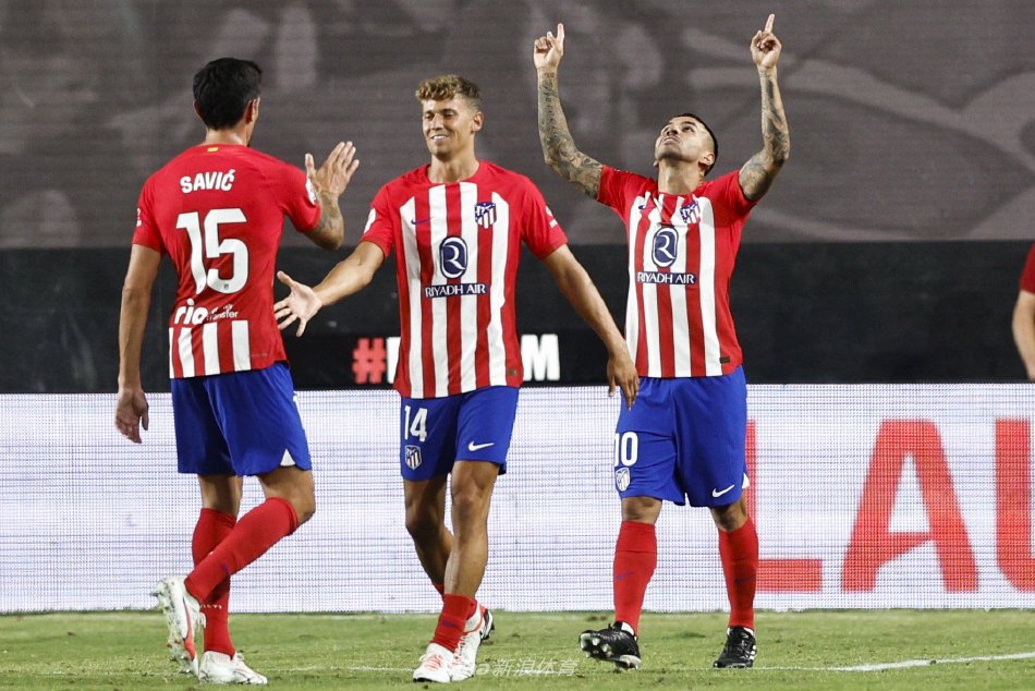 拜仁慕尼黑 拜仁慕尼黑