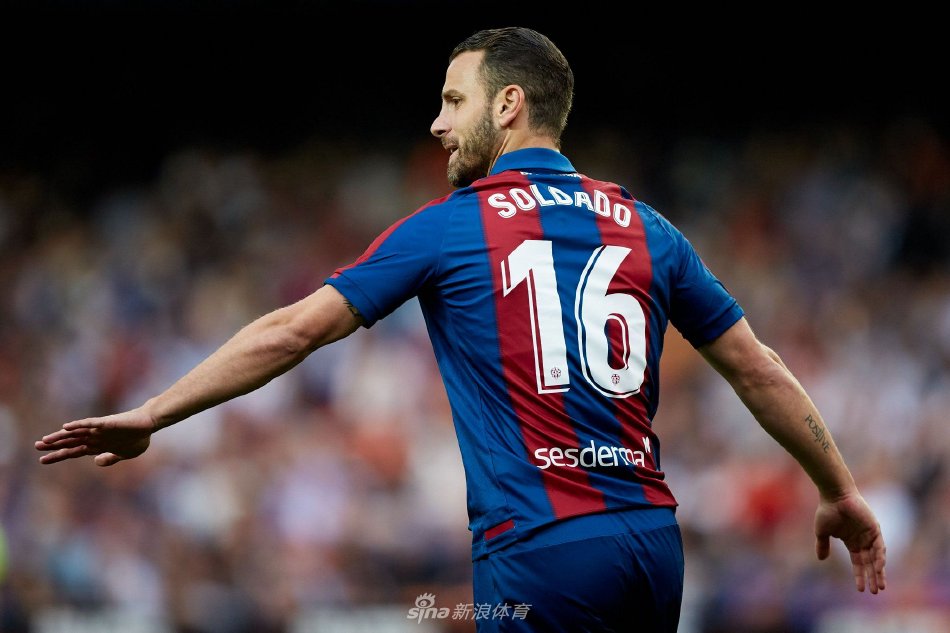 并输出吗 并输出吗